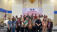 Dari Kanan Depan Urut Kedua merupakan Ketua DPD AKPERSI Provinsi Sulawesi Utara